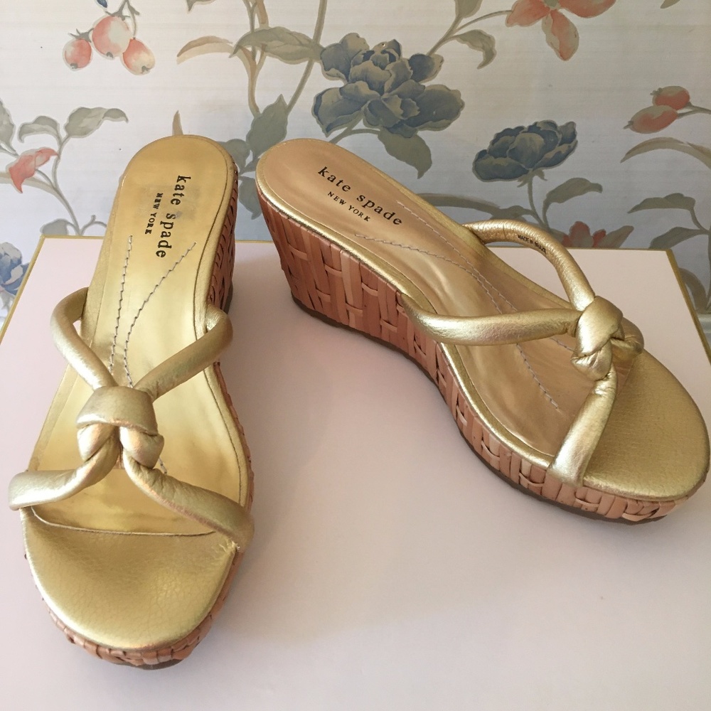 Kate Spade Gold Bamboo Wedge Sandals Sz 6